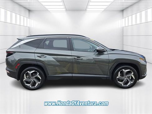 Used 2022 Hyundai Tucson SEL w/ Convenience + Premium Package image 2
