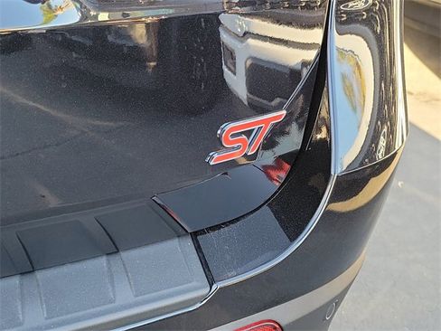 Used 2025 Ford Explorer ST image 19