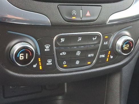 Used 2023 Chevrolet Equinox LT AWD/4WD image 16