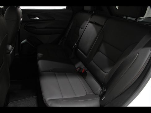 Certified 2024 Chevrolet TrailBlazer RS w/ Convenience Package AWD/4WD image 19