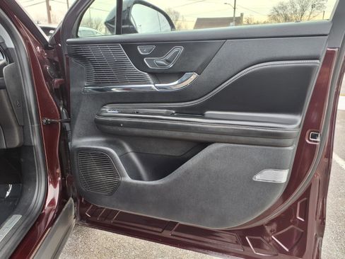 Certified 2020 Lincoln Corsair Standard image 12