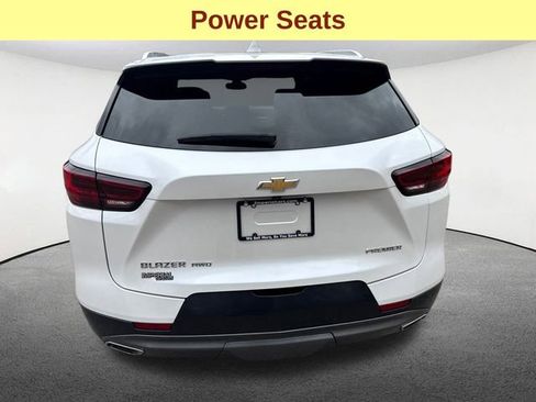 Used 2024 Chevrolet Blazer Premier w/ Enhanced Convenience Package image 10