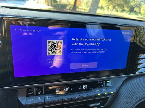 Certified 2025 Toyota Camry SE image 24