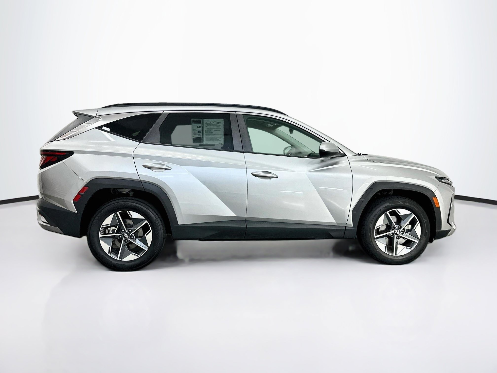 Used 2025 Hyundai Tucson SEL AWD/4WD image 10