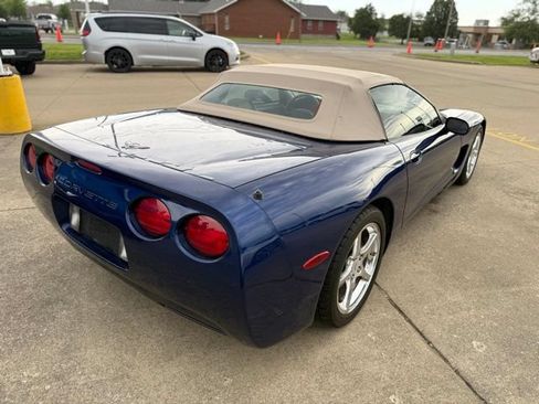 Used 2004 Chevrolet Corvette Convertible w/ Preferred Equipment Group RWD image 6