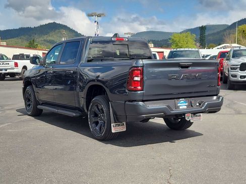 New 2026 RAM 1500 Express AWD/4WD image 12