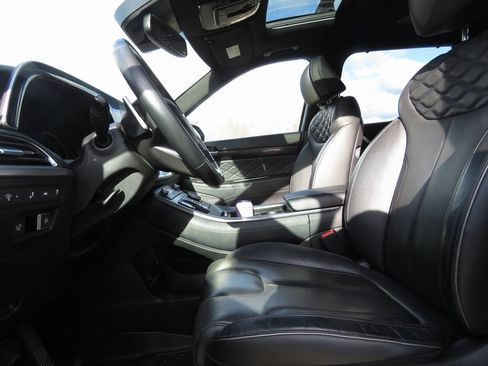 Used 2020 Hyundai Palisade Limited image 11