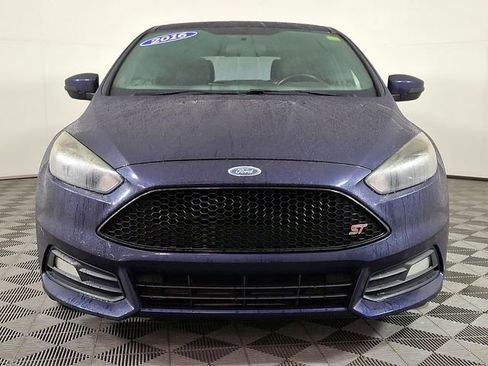 Used 2016 Ford Focus ST w/ Equipment Group 401A image 5