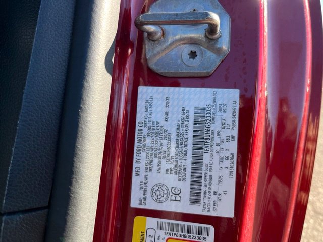 Used 2016 Ford Mustang Convertible RWD image 16