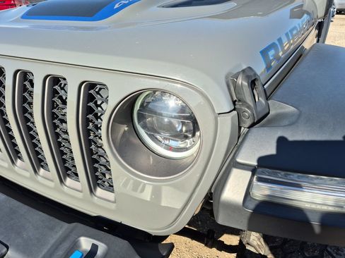 Used 2023 Jeep Wrangler Unlimited Rubicon 4xe w/ Cold Weather Group AWD/4WD image 77