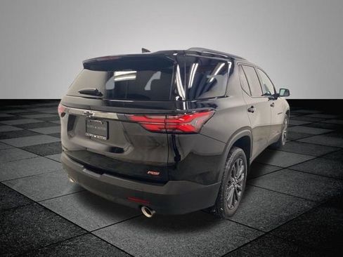 Used 2023 Chevrolet Traverse RS AWD/4WD image 7
