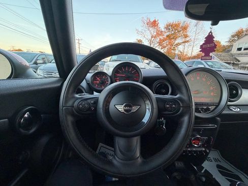 Used 2015 MINI Cooper Convertible image 16