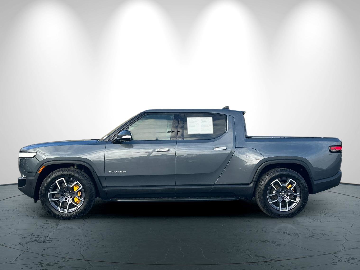 Used 2023 Rivian R1T Adventure Quad AWD/4WD image 7