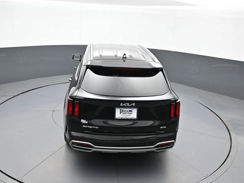 Certified 2023 Kia Sorento EX image 41