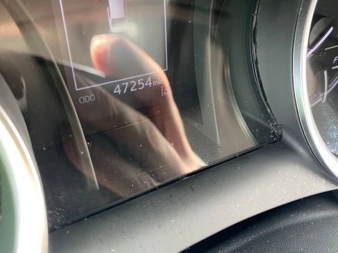 Used 2023 Toyota Camry LE FWD image 5