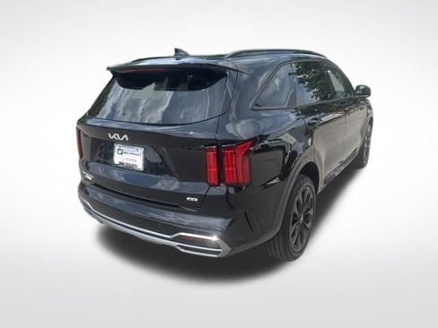 Used 2023 Kia Sorento SX AWD/4WD image 5