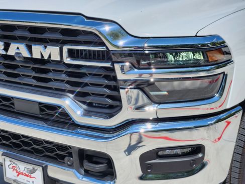 New 2026 RAM 3500 Tradesman AWD/4WD image 9
