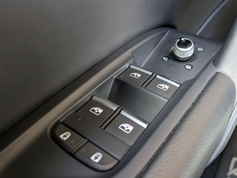 Used 2022 Audi Q5 2.0T Premium image 21