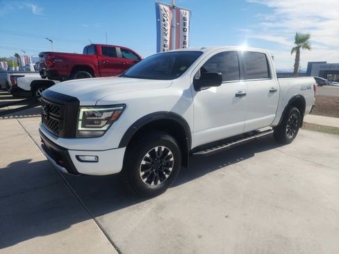 Used 2021 Nissan Titan PRO-4X w/ Off Road Protection Package image 8