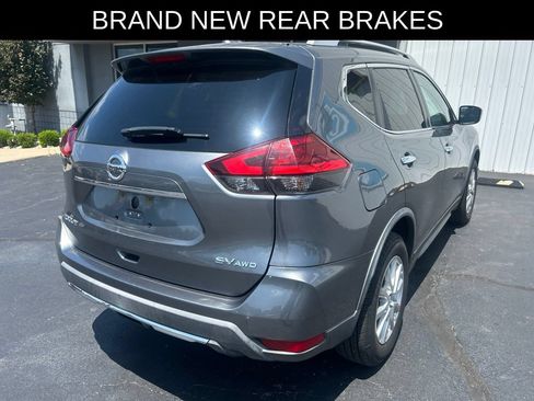 Used 2017 Nissan Rogue SV AWD/4WD image 5