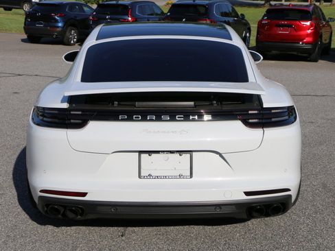 Used 2018 Porsche Panamera 4S w/ Premium Package Plus AWD/4WD image 3