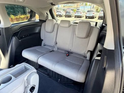 Used 2019 Honda Odyssey EX image 23