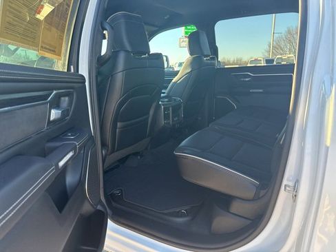 Used 2024 RAM 1500 Laramie image 19