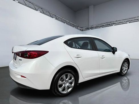 Used 2016 MAZDA MAZDA3 i Sport image 7