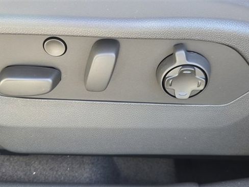 New 2026 Buick Envision Avenir image 34