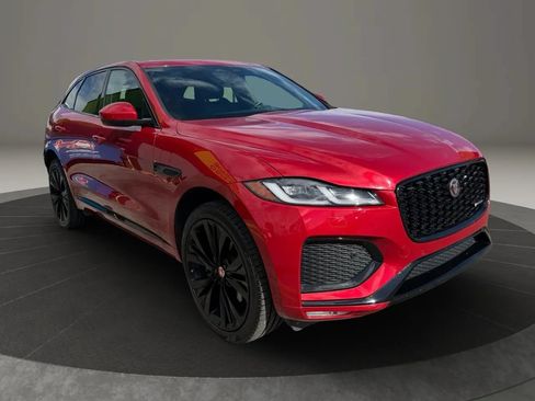 Used 2022 Jaguar F-PACE R-Dynamic S AWD/4WD image 4