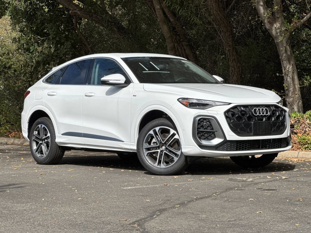 New 2026 Audi Q5 Premium AWD/4WD image 2
