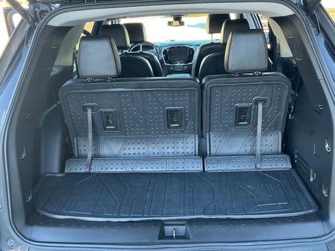 Used 2020 Chevrolet Traverse RS w/ LPO, Floor Liner Package image 15