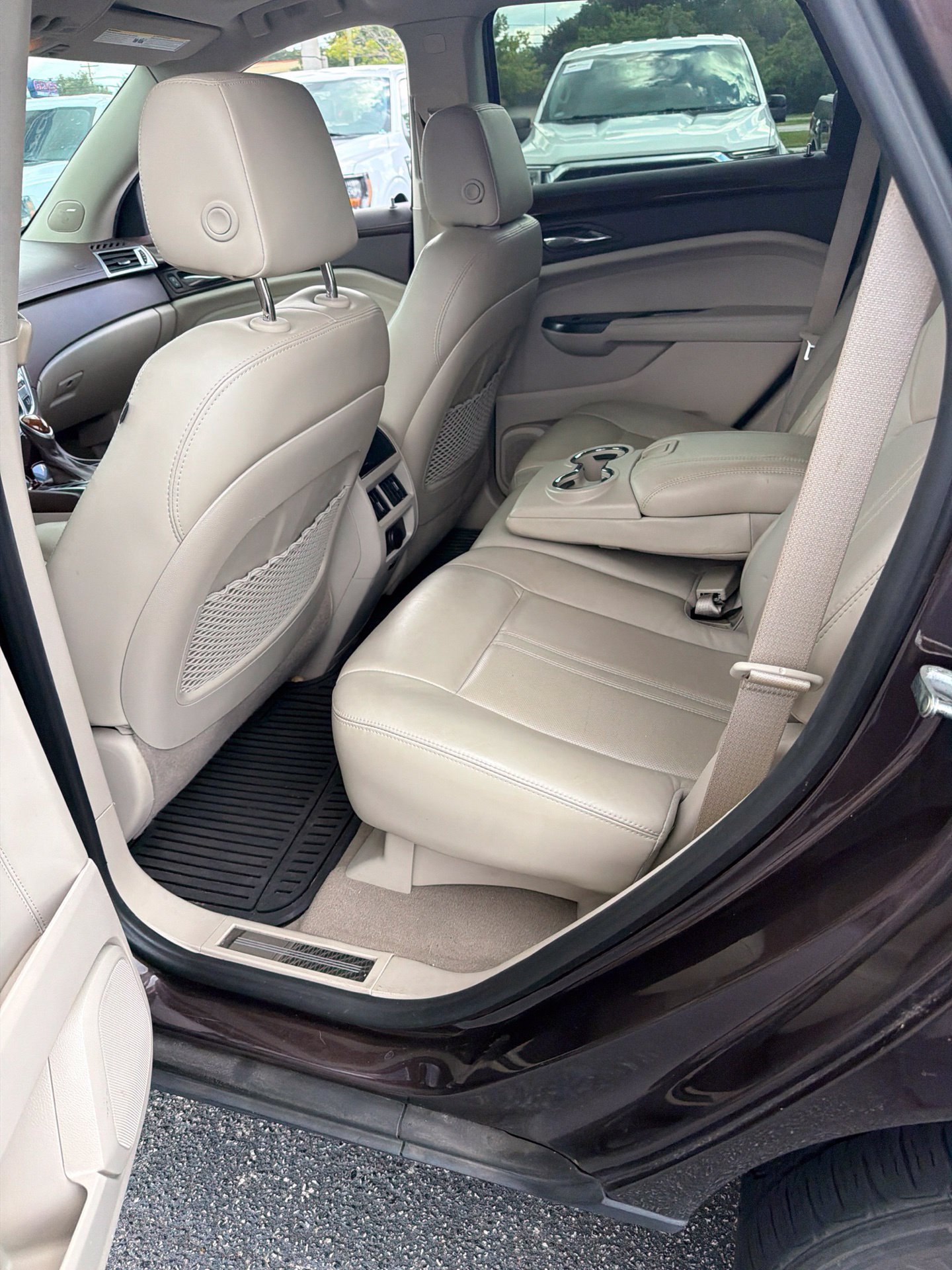 Used 2015 Cadillac SRX Performance w/ Driver Awareness Package FWD image 7