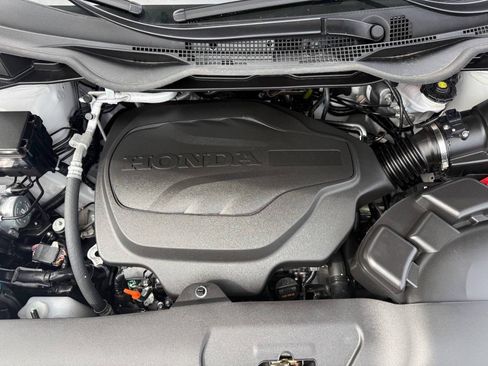 Used 2026 Honda Odyssey Elite image 13