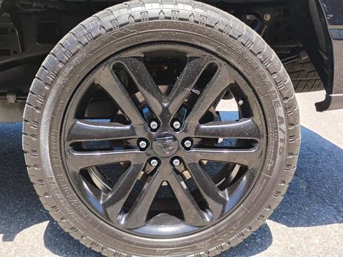 Used 2021 Ford F150 Lariat w/ Equipment Group 502A High AWD/4WD image 9