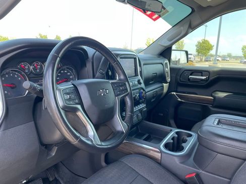 Used 2019 Chevrolet Silverado 1500 RST w/ All-Star Edition image 10