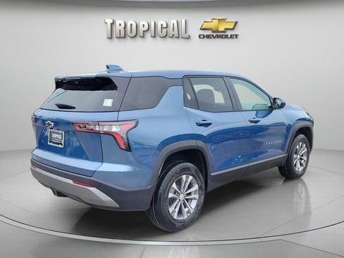 New 2026 Chevrolet Equinox LT w/ Safety and Technology Package image 3