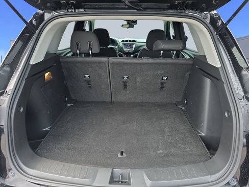 Used 2023 Chevrolet TrailBlazer LT FWD image 30