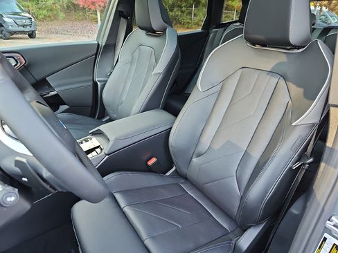 New 2026 BMW X3 xDrive30 w/ Premium Package image 16