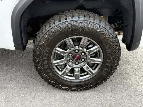 New 2026 GMC Sierra 1500 AT4X image 10