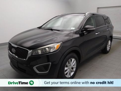 Used 2016 Kia Sorento FWD image 1