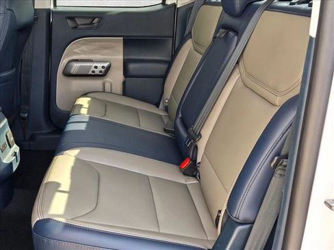 New 2026 Ford Maverick Lariat image 16