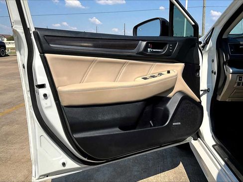 Used 2018 Subaru Legacy 2.5i Limited image 39