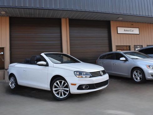 Used 2014 Volkswagen Eos Komfort image 3