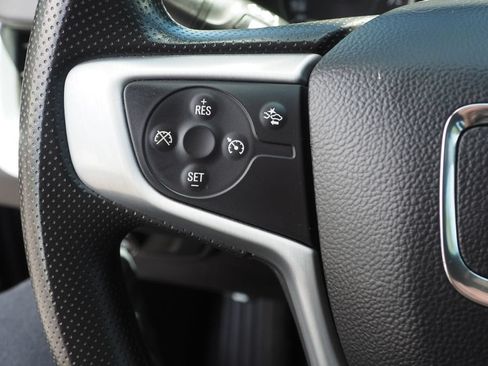 Used 2024 GMC Terrain SLE w/ Elevation Edition FWD image 26