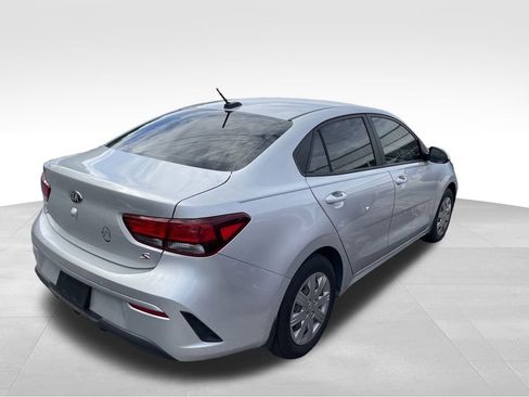 Certified 2021 Kia Rio S image 2
