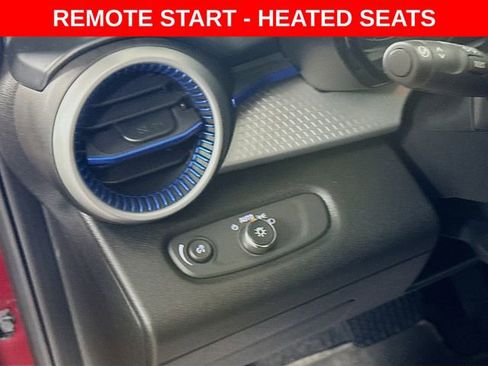 Used 2024 Chevrolet Trax LS w/ LS Convenience Package image 11