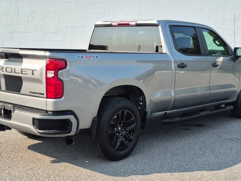 Used 2023 Chevrolet Silverado 1500 Custom w/ Rally Edition AWD/4WD image 15