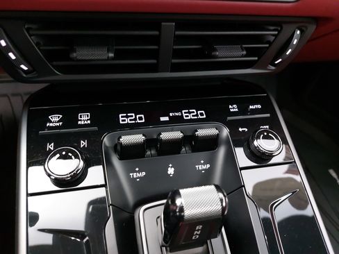 Used 2025 Porsche 911 Carrera T image 19