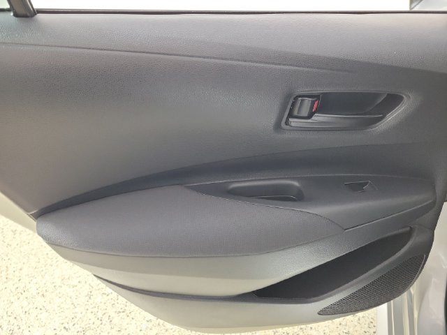 Used 2024 Toyota Corolla LE w/ LE Convenience Package FWD image 14